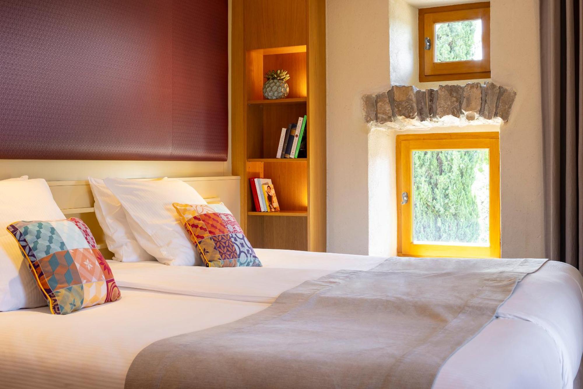 Logis Auberge Les Murets Hotel Restaurant Spa Chandolas Exteriör bild