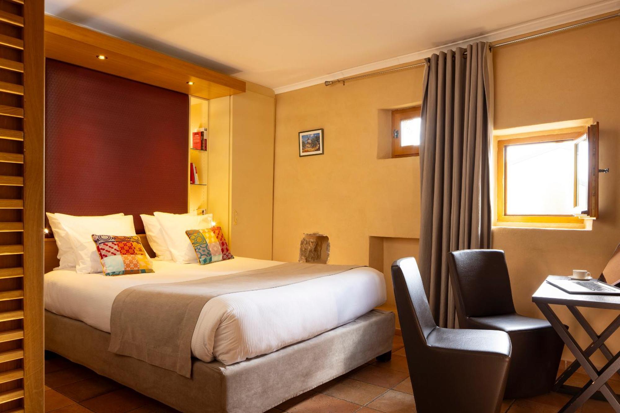 Logis Auberge Les Murets Hotel Restaurant Spa Chandolas Exteriör bild
